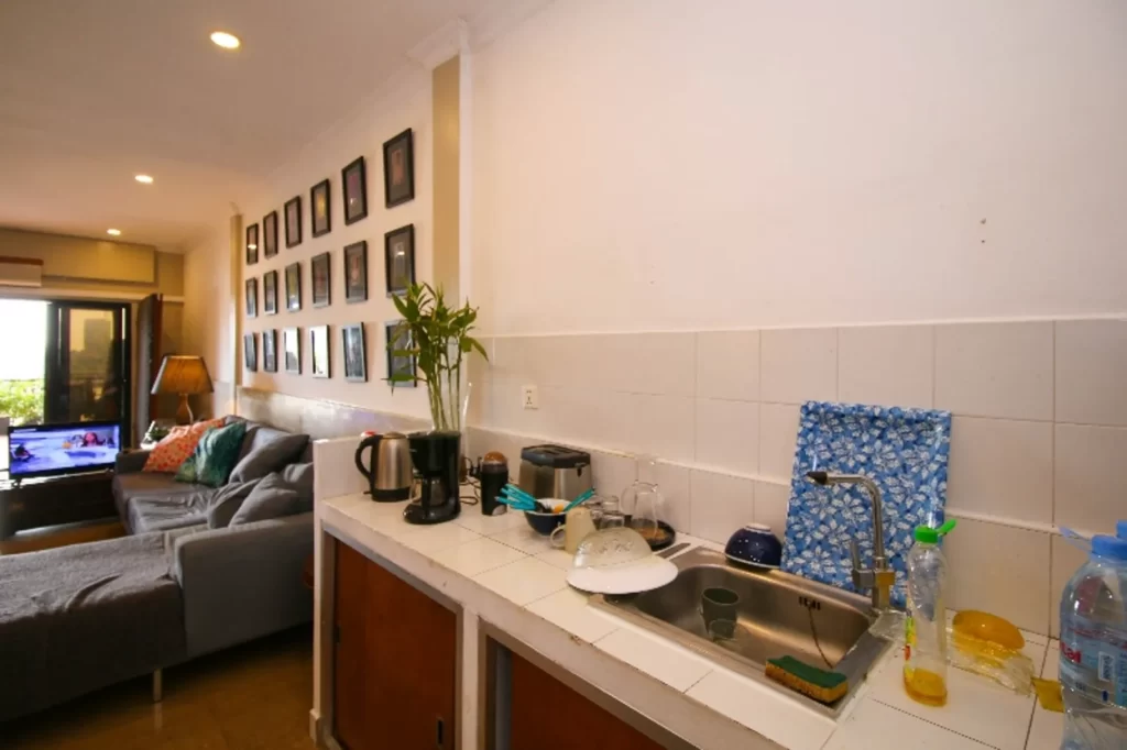 Phnom-Penh-Riverfront-Apartment-with-Private-Terrace-for-Sale-19