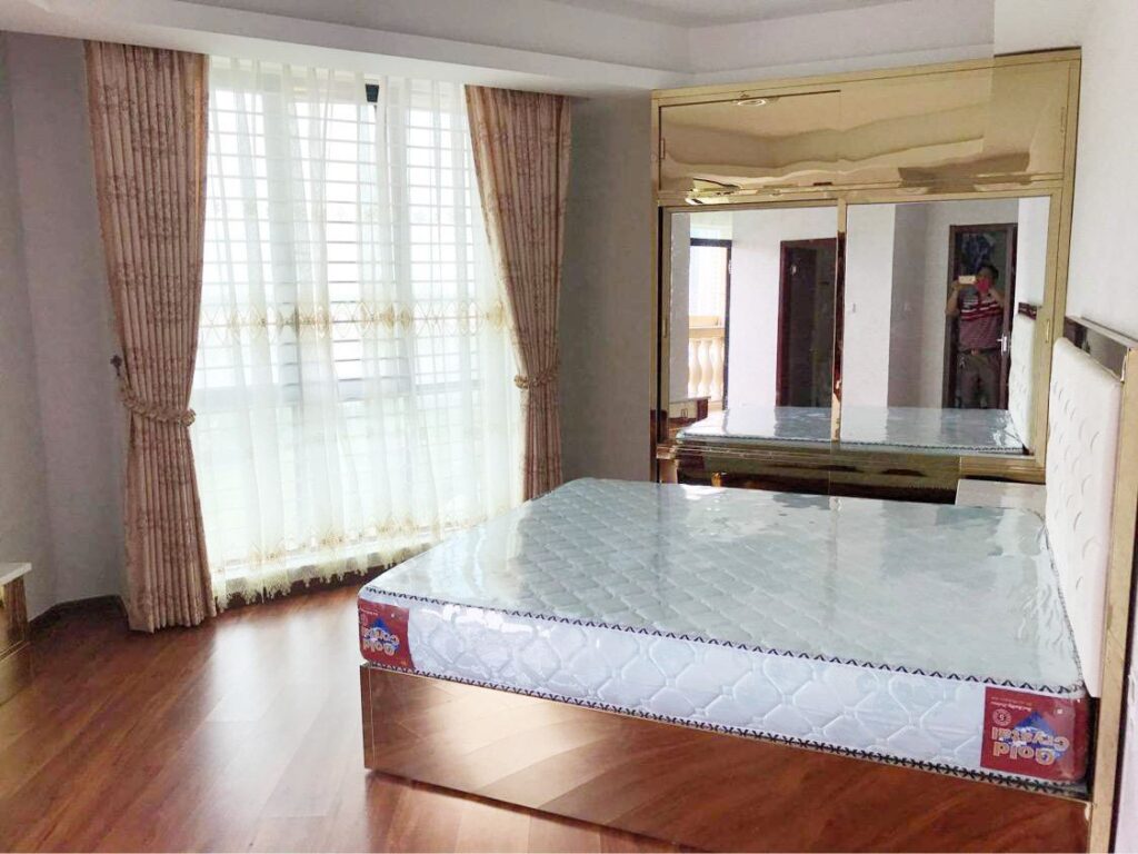 Condo-For-Sale-𝐃𝐢𝐚𝐦𝐨𝐧𝐝-𝐎𝐧𝐞-Tonle-Bassac-Phnom-Penh-02