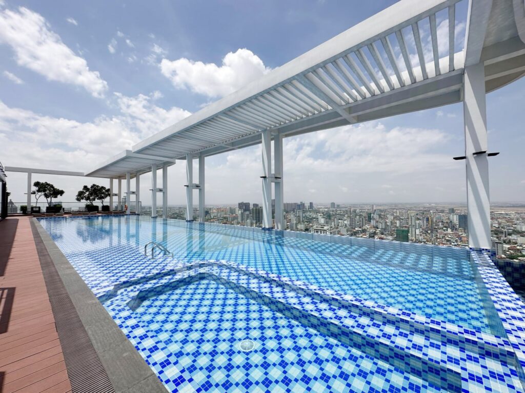 Serviced Apartment 1 Bedroom For Sale at Golden One BKK3-02