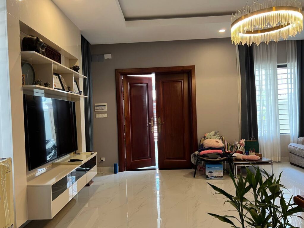 Twin-Villa-for-Sale-in-Phnom-Penh-03