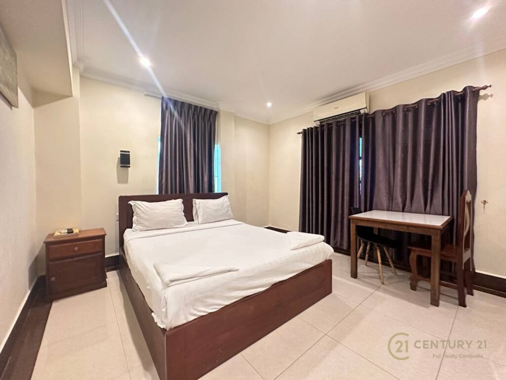 Hotel-For-Sale-at-Phsar-Kandal-Phnom-Penh-05